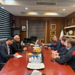 نشست همافزایی فولاد اکسین خوزستان و لولهسازی اهواز برای تکمیل زنجیره تولید فولاد