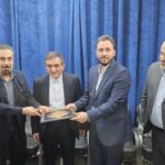 تفاهم‌نامه طرح توسعه شبکه فاضلاب آبادان امضا شد