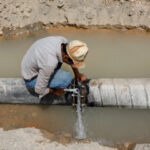 کاهش موقت تولید آب آشامیدنی در برخی مناطق اهواز به دلیل سیلاب و افزایش کدورت