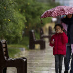 خوزستان بارانی می‌شود