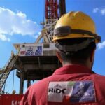 دستگاه حفاری سنگین خشكی ۹۳ فتح به عنوان دكل نمونه دی ماه ۱۴۰۴ ناوگان شركت ملی حفاری ایران معرفی شد