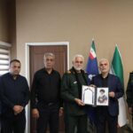 از مدیرعامل شركت نفت و گاز اروندان به پاس فعالیتهای فرهنگی در حوزه دفاع مقدس و مقاومت تجلیل شد