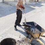 تداوم عملیات لایروبی و شست‌وشوی شبکه فاضلاب در مناطق چهارگانه اهواز