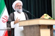 امام جمعه موقت اهواز: با تمام وجود باید از غنی‌سازی هسته‌ای در کشور دفاع کنیم