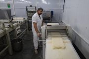استاندار: خوزستان در جنگ تحمیلی سوم اختلالی در امر تولید و توزیع کالا نداشت