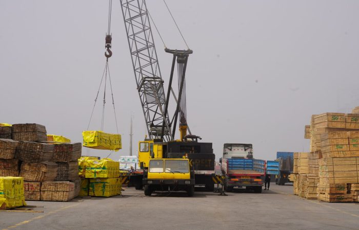 صادرات ۴.۵ میلیارد دلار کالا از گمرکات خوزستان