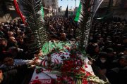 مراسم وداع و خاکسپاری چهار شهید حمله موشکی دشمن در اهواز برگزار شد