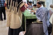 گزارش تصویری حضور پرشور مردم اهواز پای صندوق های رای