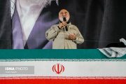 استاندار: دستگاه‌های خوزستان باید ۲۴ ساعته پای کار اربعین باشند